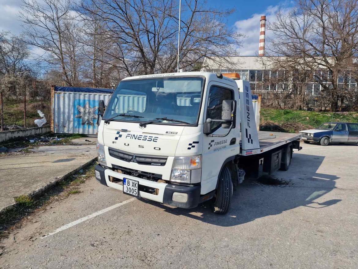 Mitsubishi Fuso Canter
